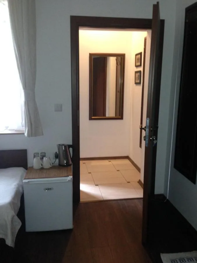 Guest Rooms Boutique Varna 2*,  Bulgaria